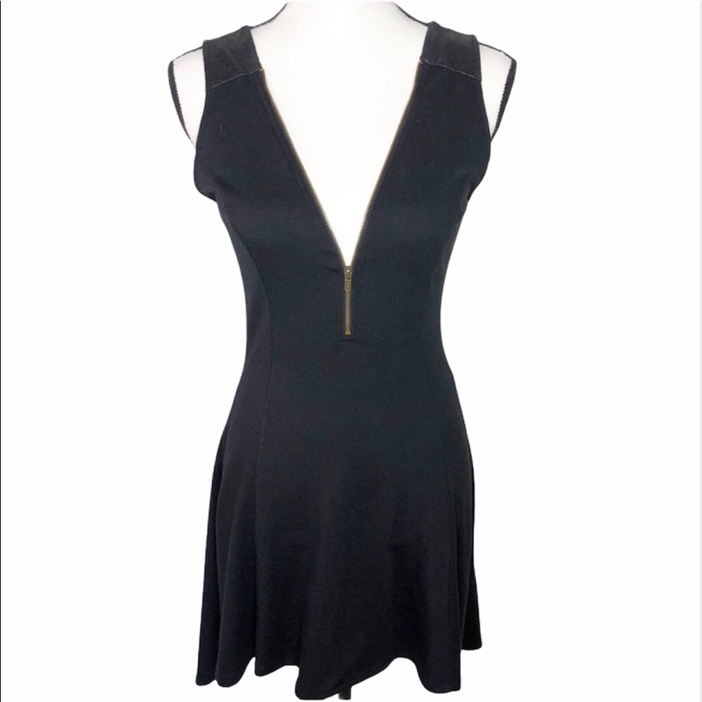 LITTLE SEXY BLACK HI-LOW SLEEVELESS ZIP DRESS
